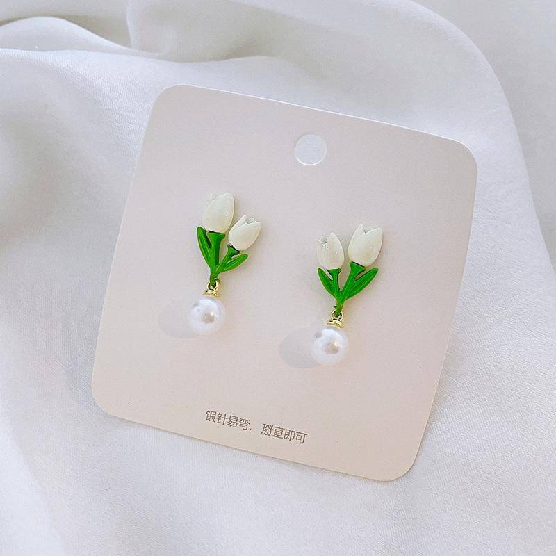  Pearl Tulip Earrings - Delicate Floral Design 