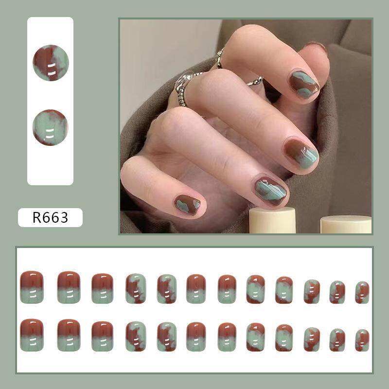 LuxeNail Instant Glam: High-Quality Fake Nails R663