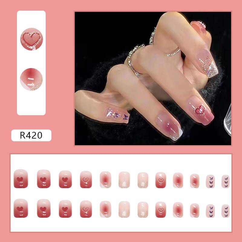 Press-On Nails R420