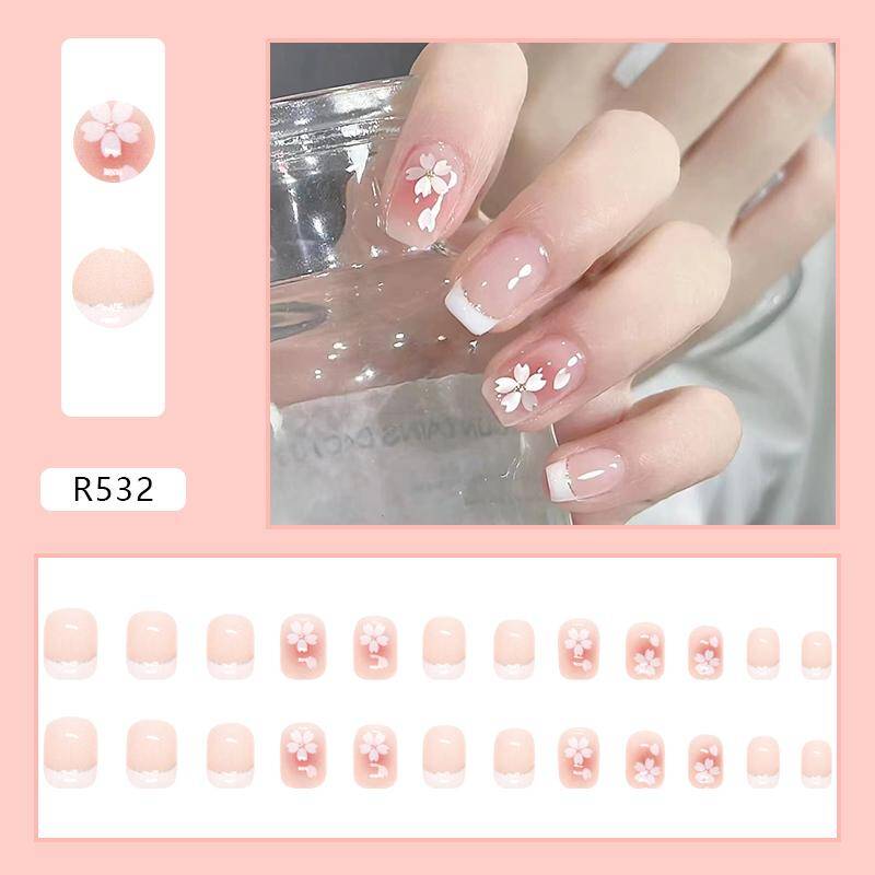 Press-On Nails R532