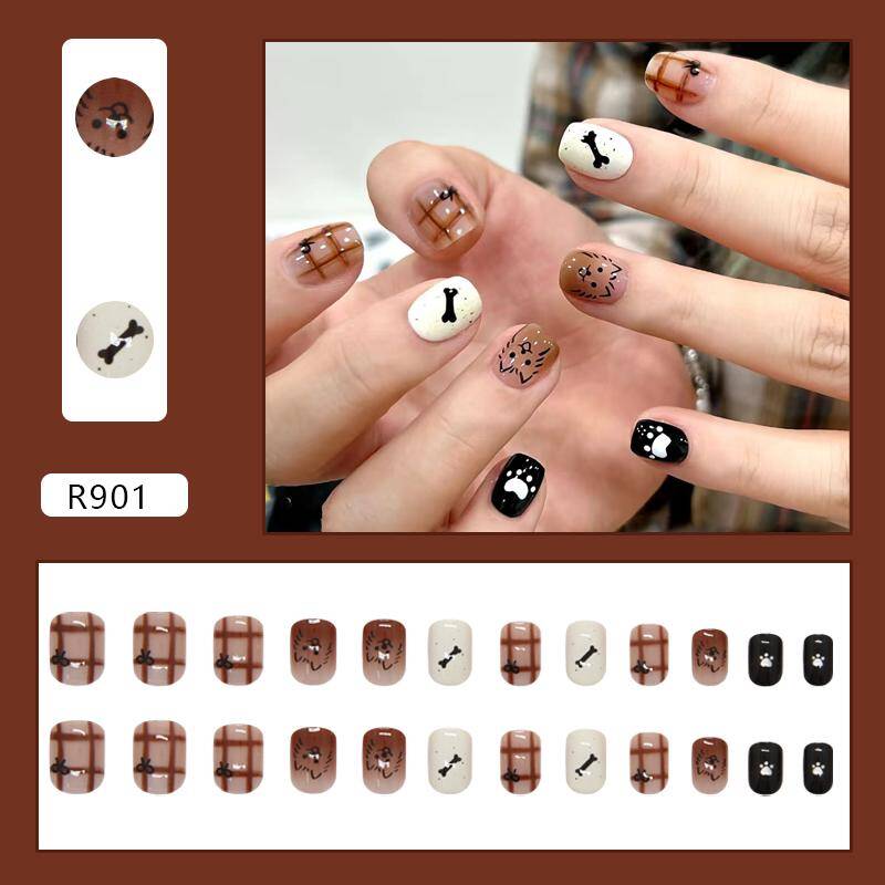 Press-On Nails R901