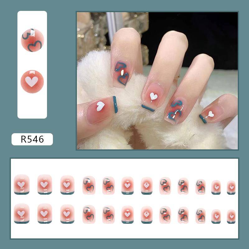 Press-On Nails R546