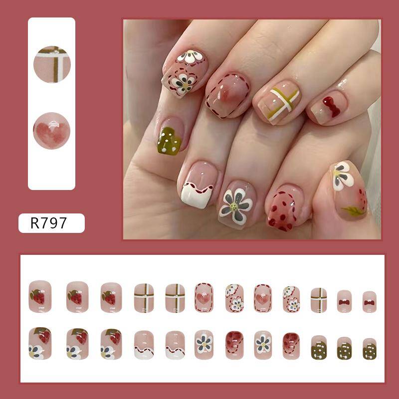 Press-On Nails R797