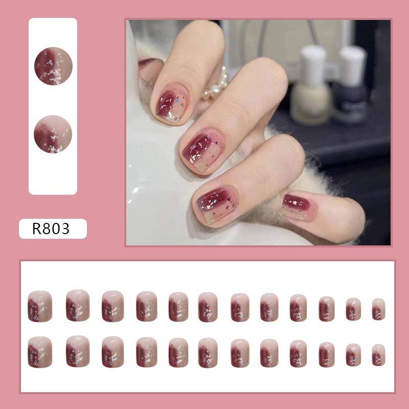 Press-On Nails R803