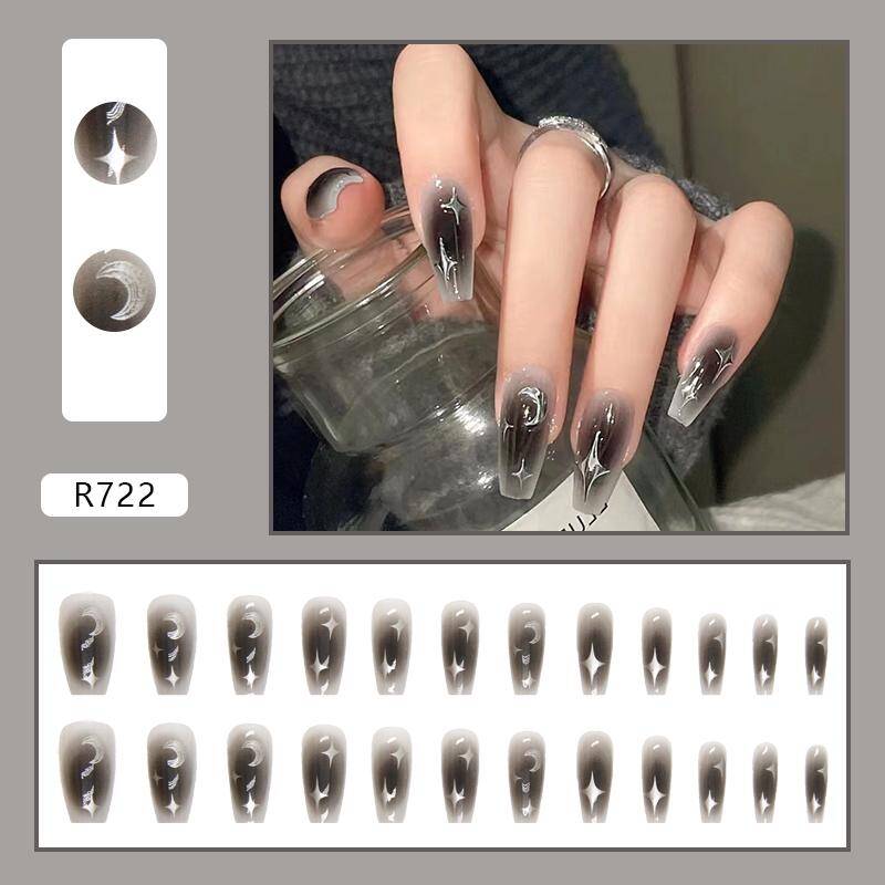 Press-On Nails R722