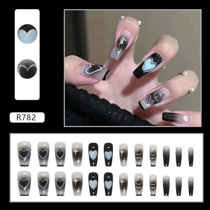 Press-On Nails R782