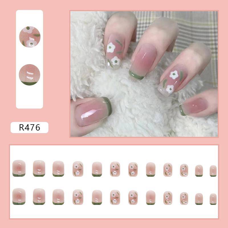 Press-On Nails R476