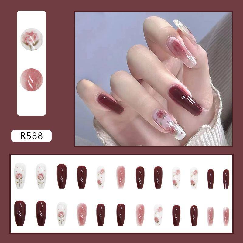 Press-On Nails R588