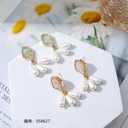 10026 Silver needle earrings